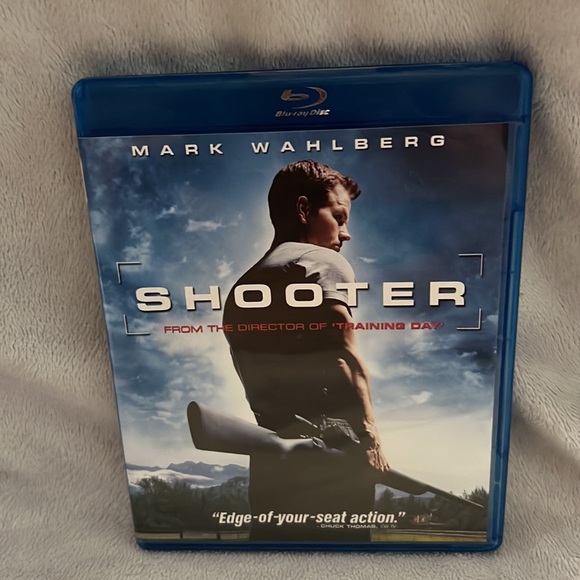 Kevin Costner & Mark Wahlberg, 4 movie collection - Picture 4 of 5